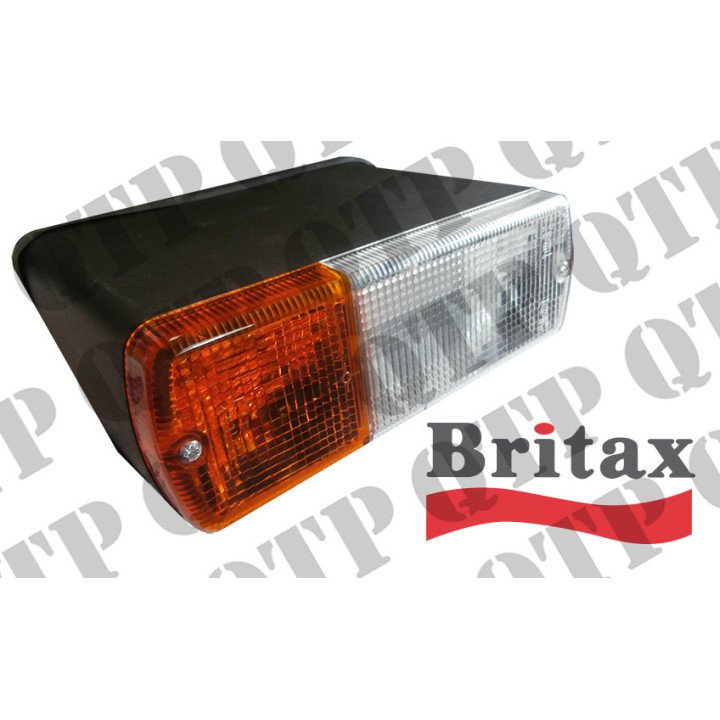 Lampa przednia prawa